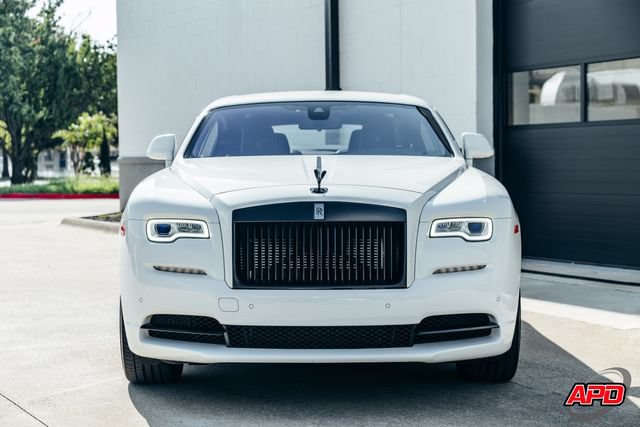 Used 2019 Rolls-Royce Wraith RWD image 17