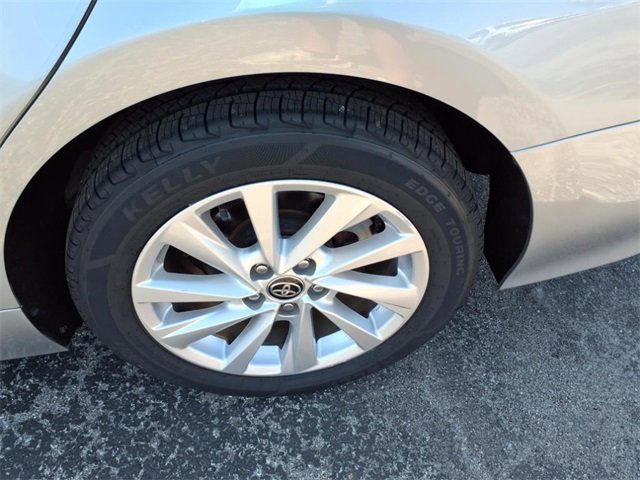 Used 2023 Toyota Camry LE image 37