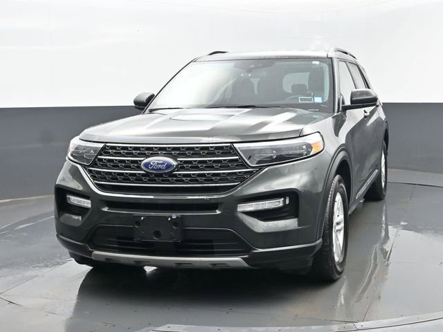 Used 2022 Ford Explorer XLT w/ Equipment Group 202A image 24