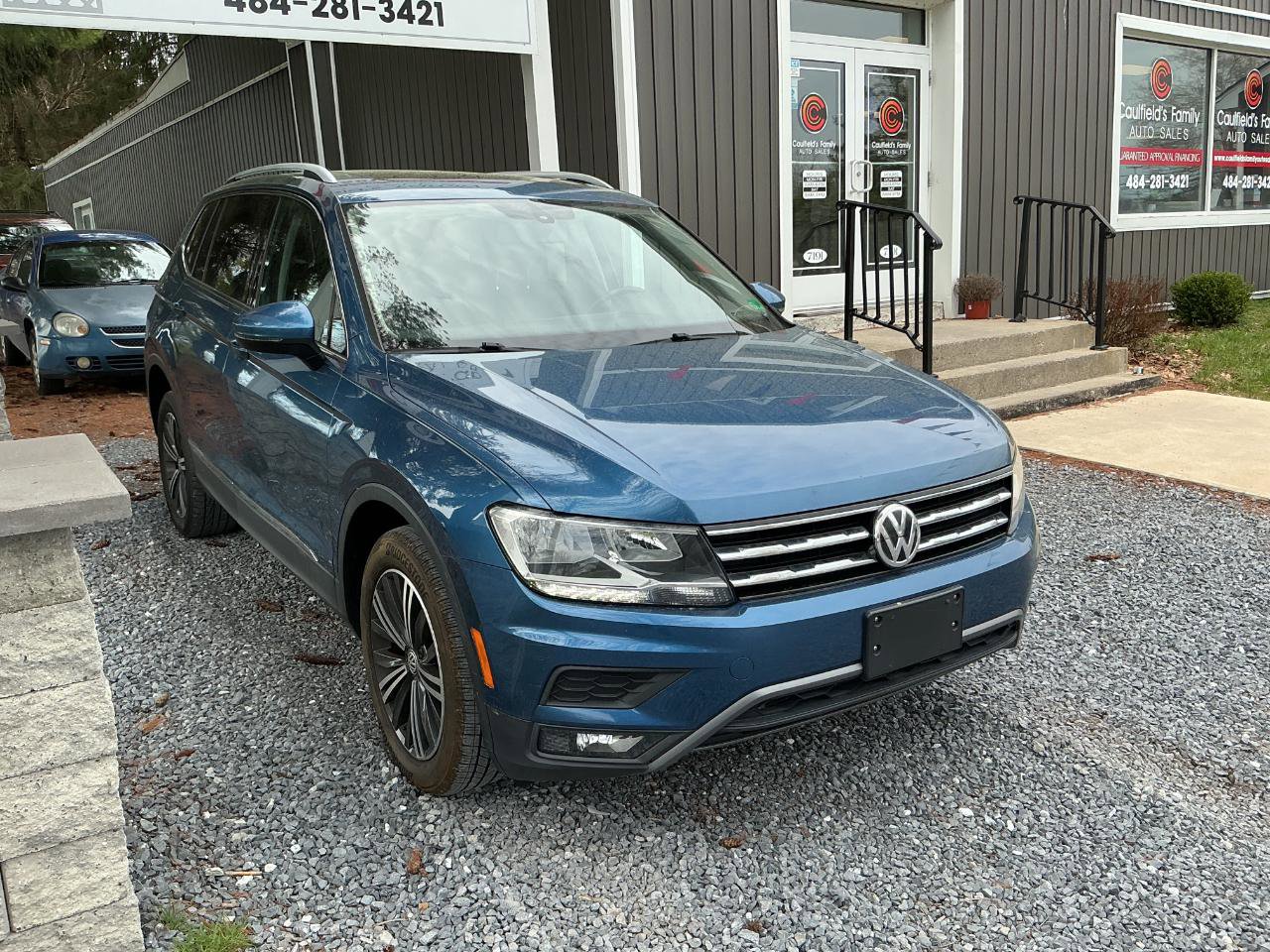 Used 2018 Volkswagen Tiguan SEL image 3