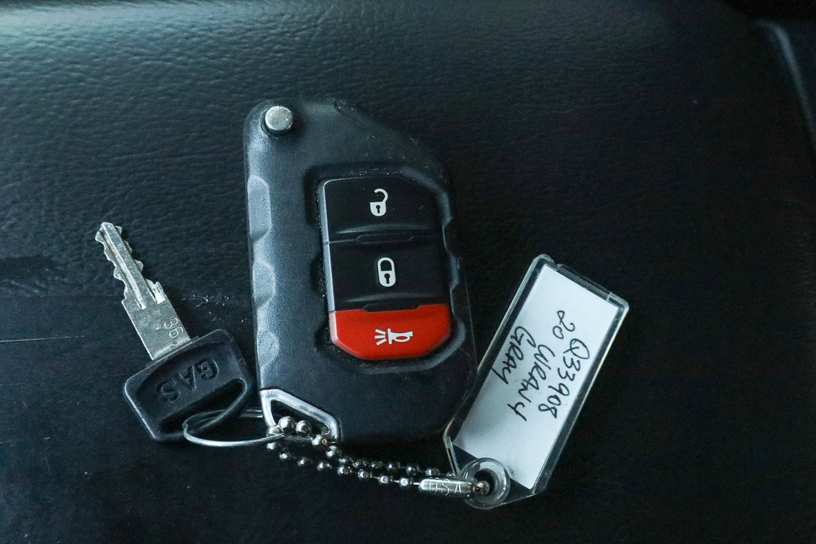 Used 2020 Jeep Wrangler Unlimited Sahara image 36