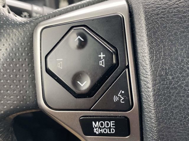 Used 2024 Toyota 4Runner SR5 image 28