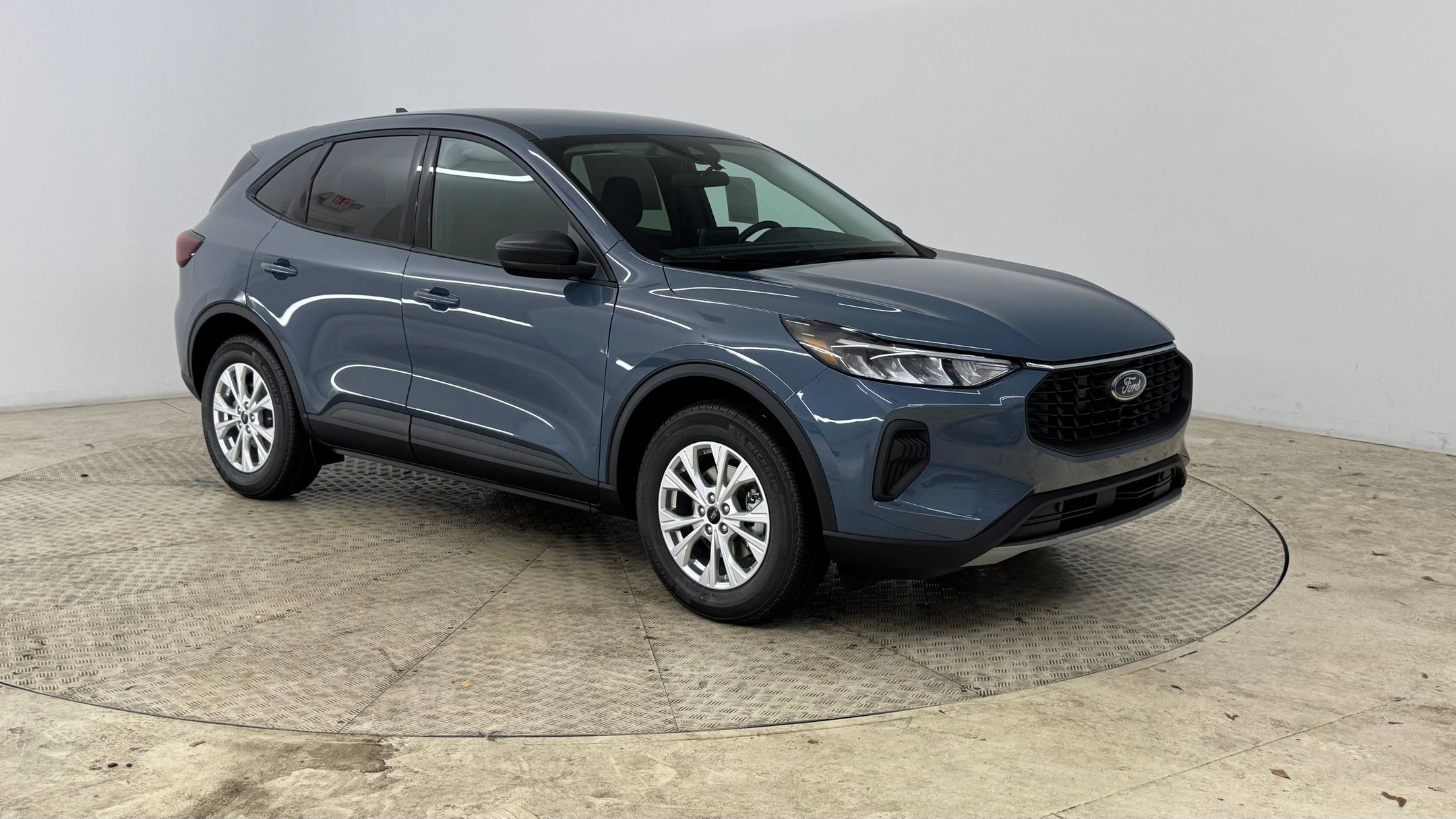 New 2026 Ford Escape Active w/ Cold Weather Package FWD image 7
