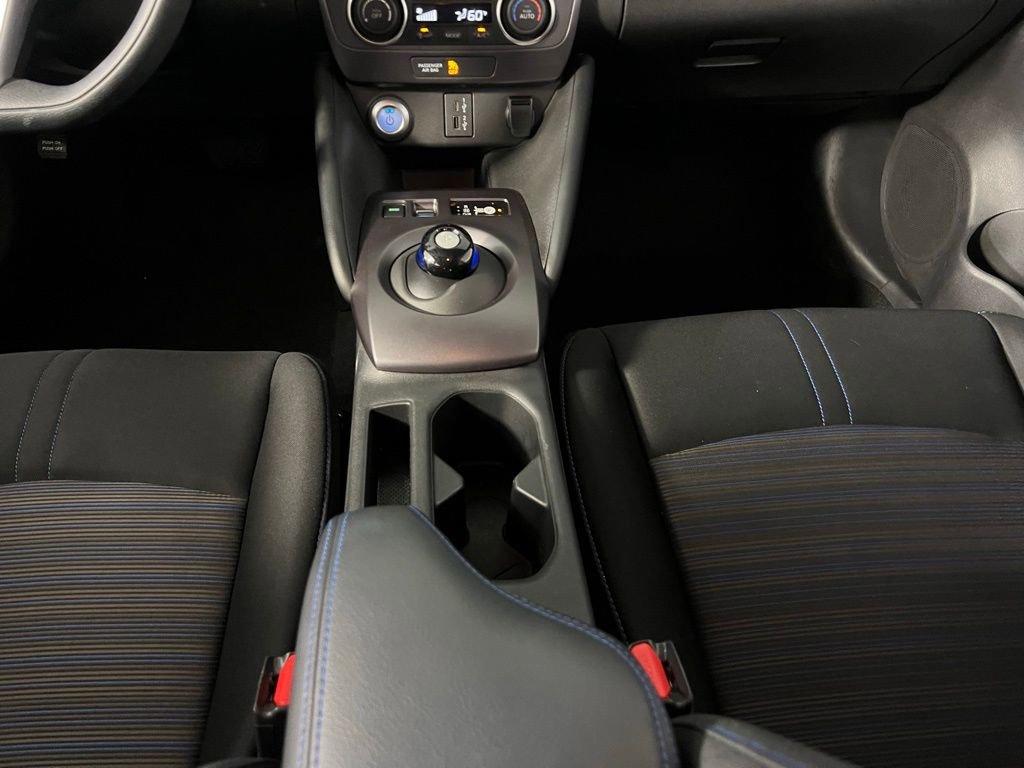 Used 2023 Nissan Leaf S image 19