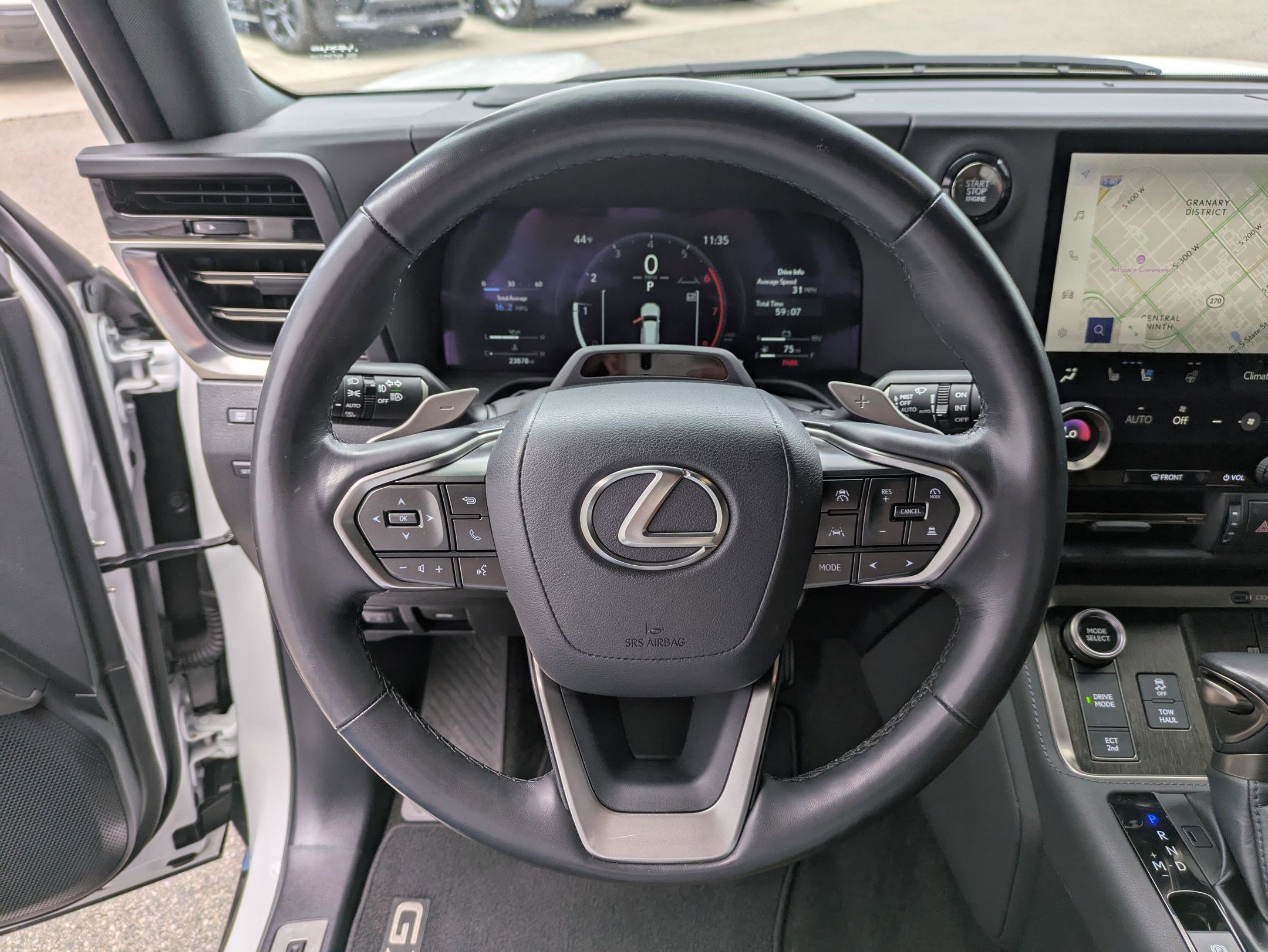 Used 2024 Lexus GX 550 w/ Accessory Package (Z1) image 16