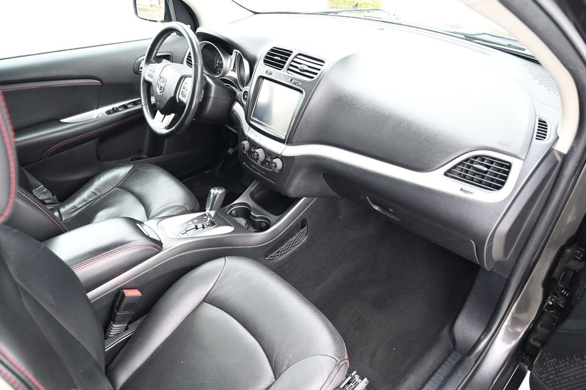 Used 2017 Dodge Journey GT w/ Driver Convenience Group image 45