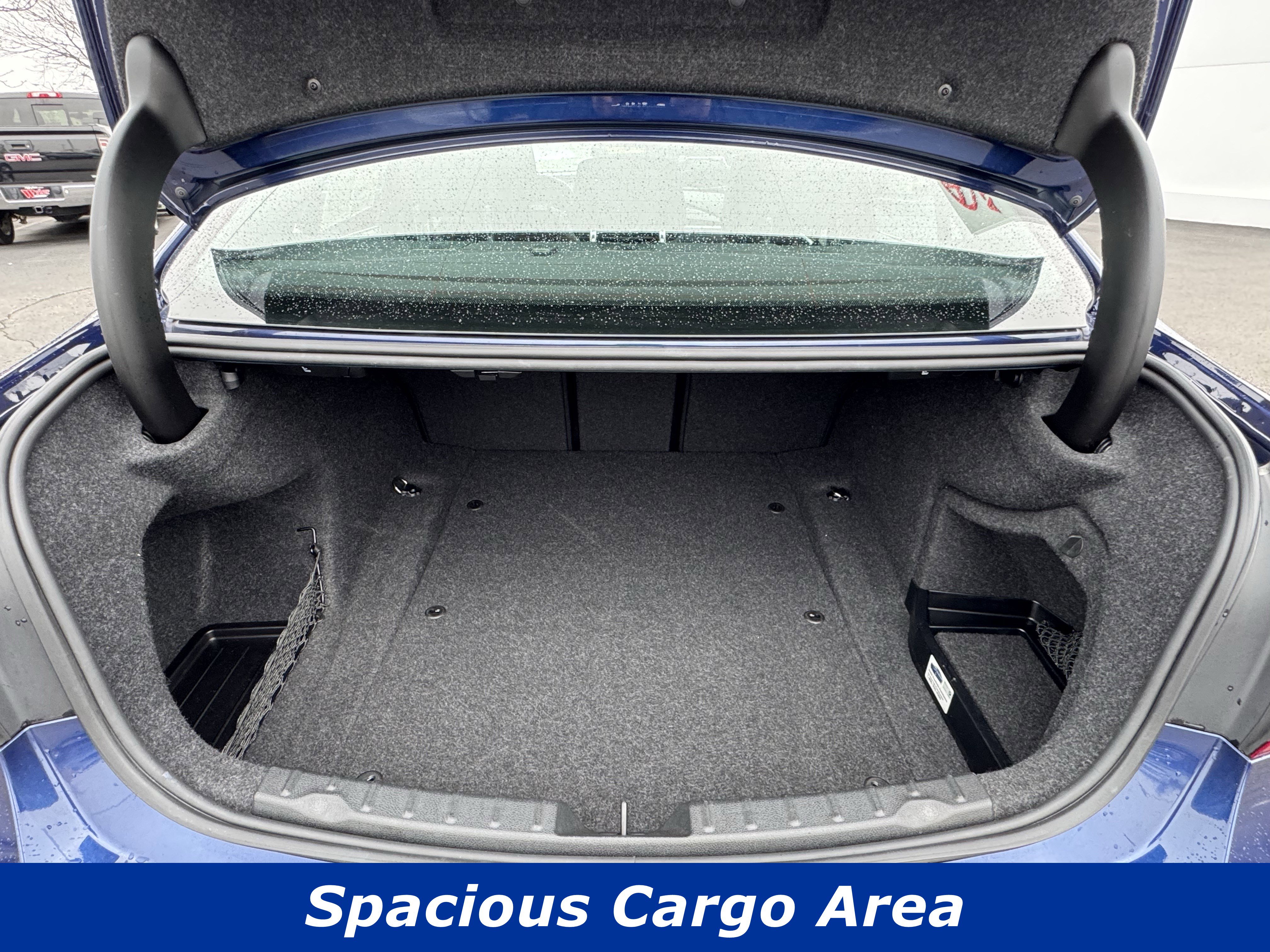 Used 2017 BMW 330i xDrive Sedan image 13