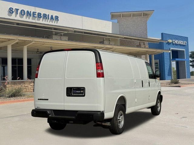 New 2026 Chevrolet Express 3500 Extended w/ Driver Convenience Package RWD image 4