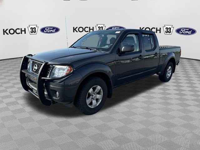 Used 2013 Nissan Frontier SV w/ SV Value Truck Pkg AWD/4WD image 3