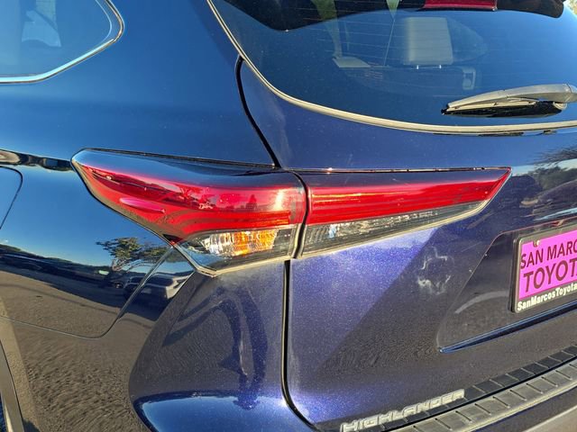 Used 2023 Toyota Highlander Limited image 36