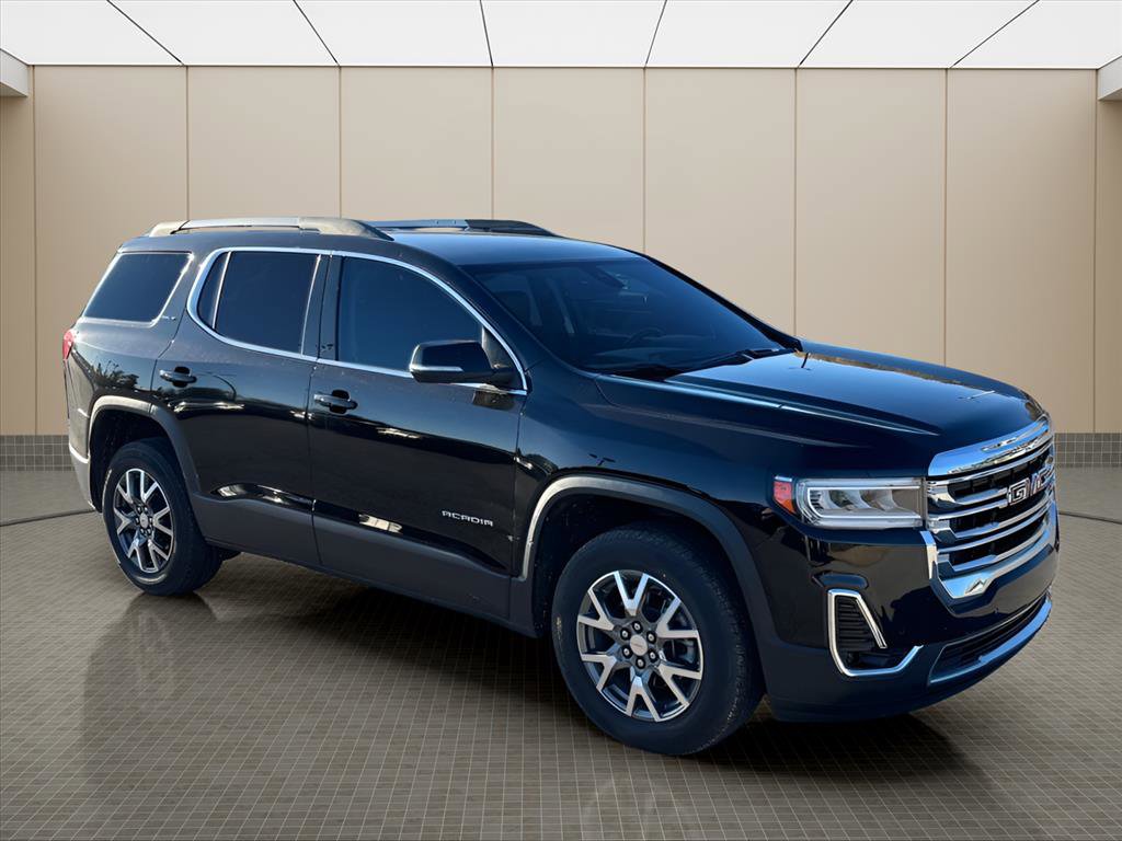 Used 2023 GMC Acadia SLT image 2