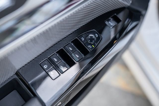 Used 2024 BMW i7 eDrive50 image 50