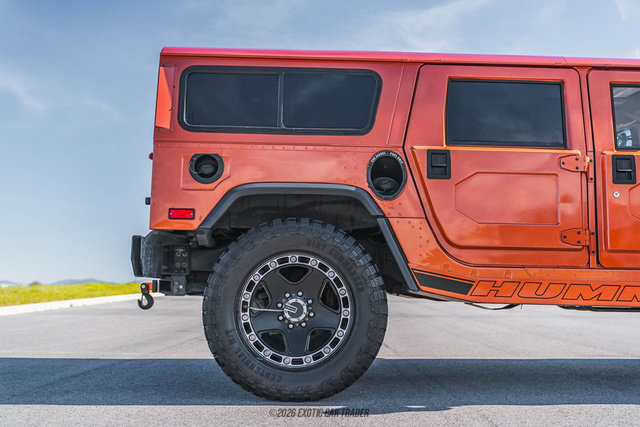 Used 2002 HUMMER H1 4-Door Wagon image 10