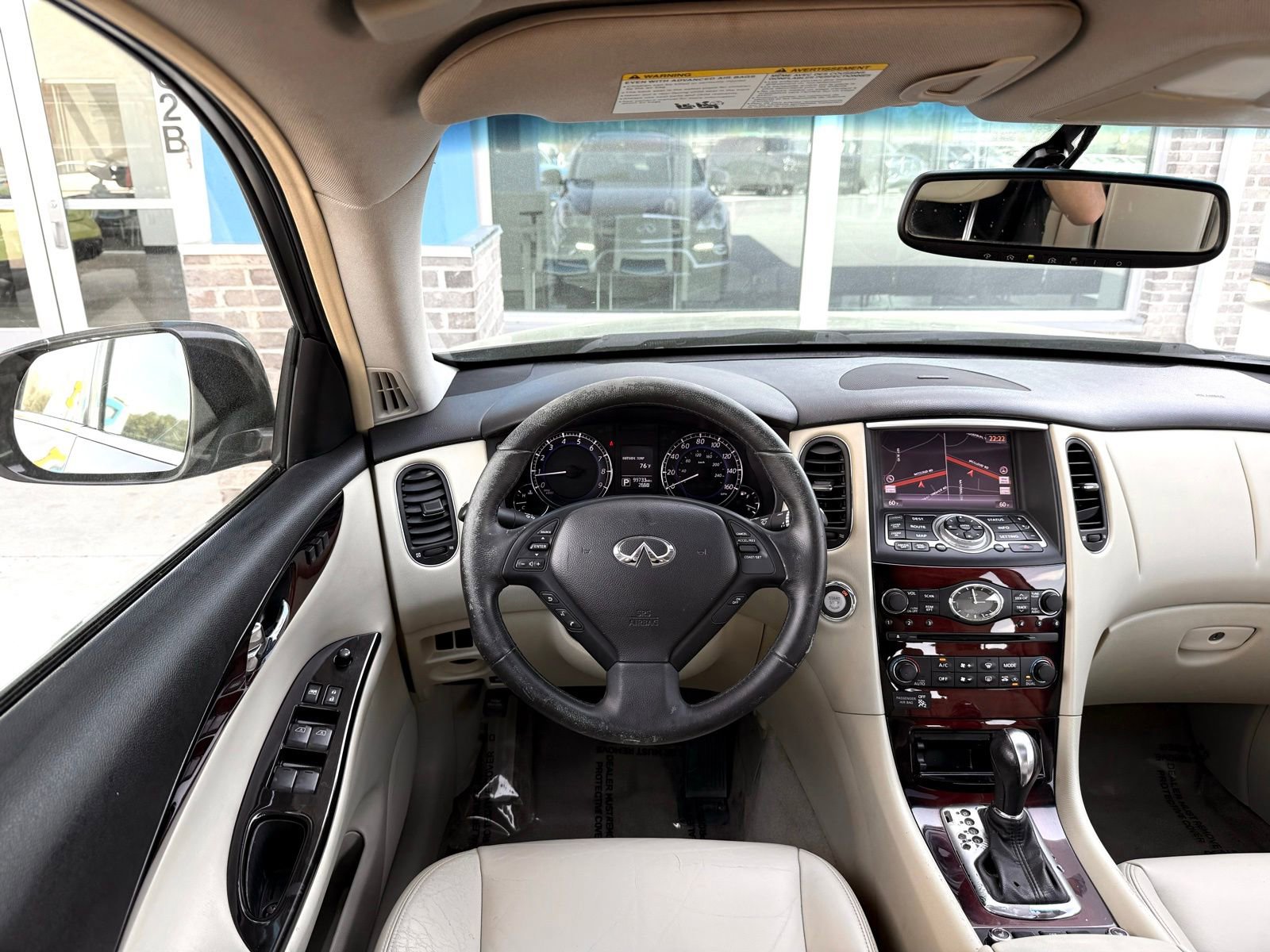 Used 2016 INFINITI QX50 2WD w/ Premium Plus Package image 35