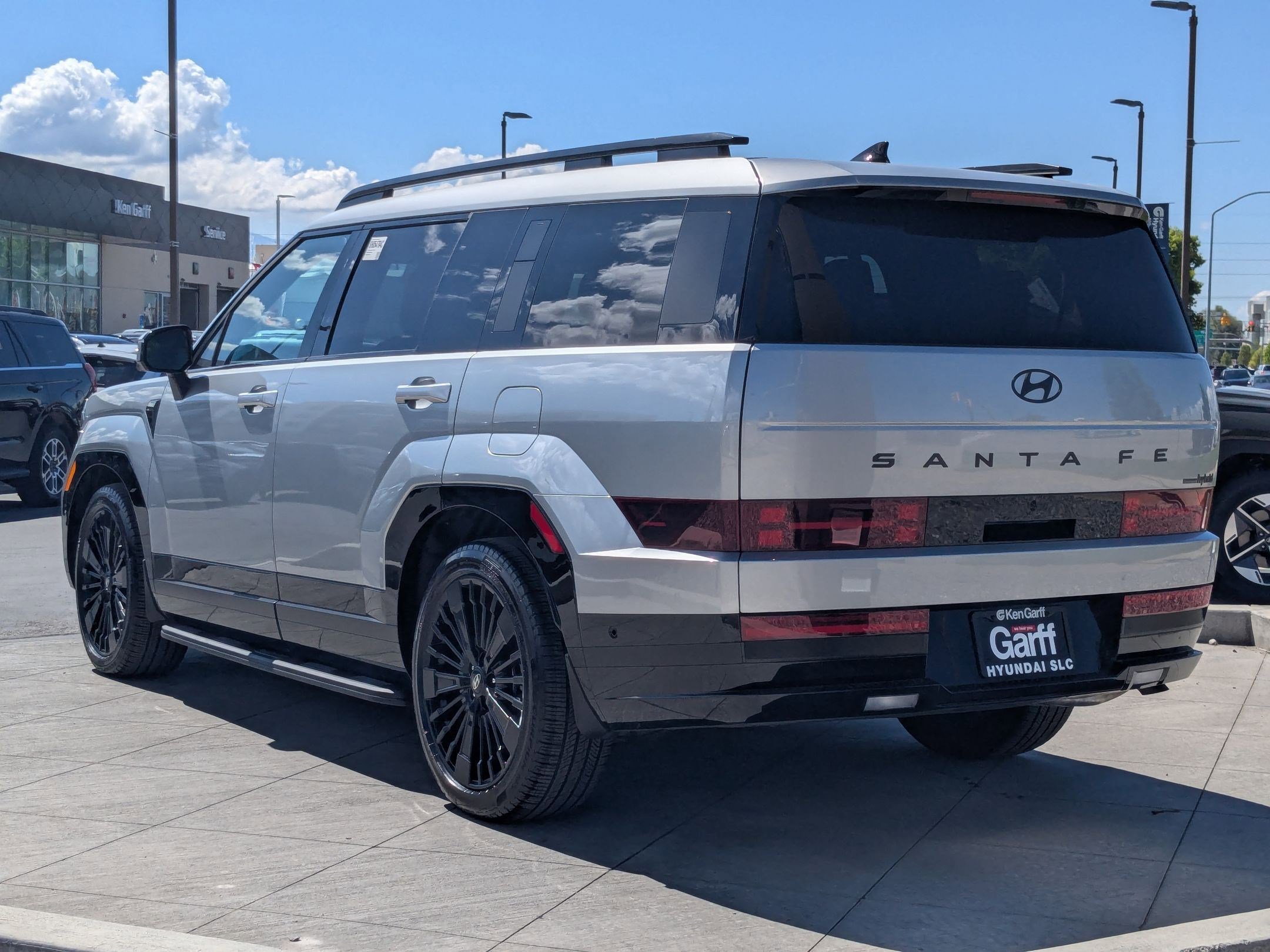 Used 2025 Hyundai Santa Fe Calligraphy AWD/4WD image 7