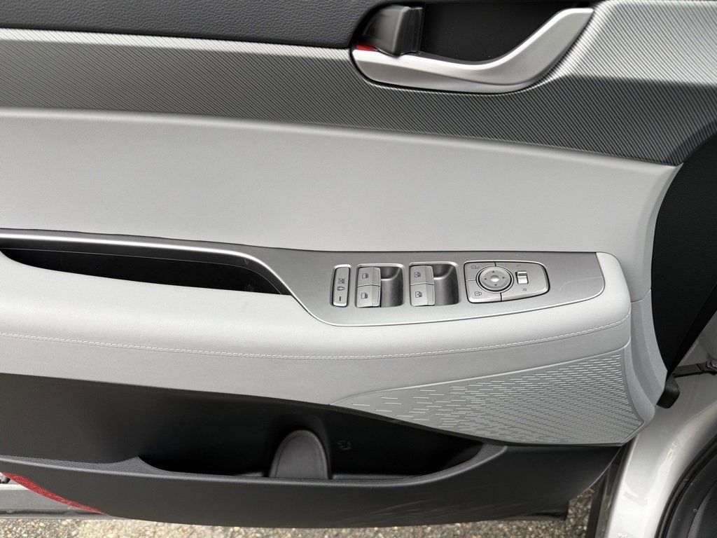 Used 2023 Hyundai Palisade SEL image 11