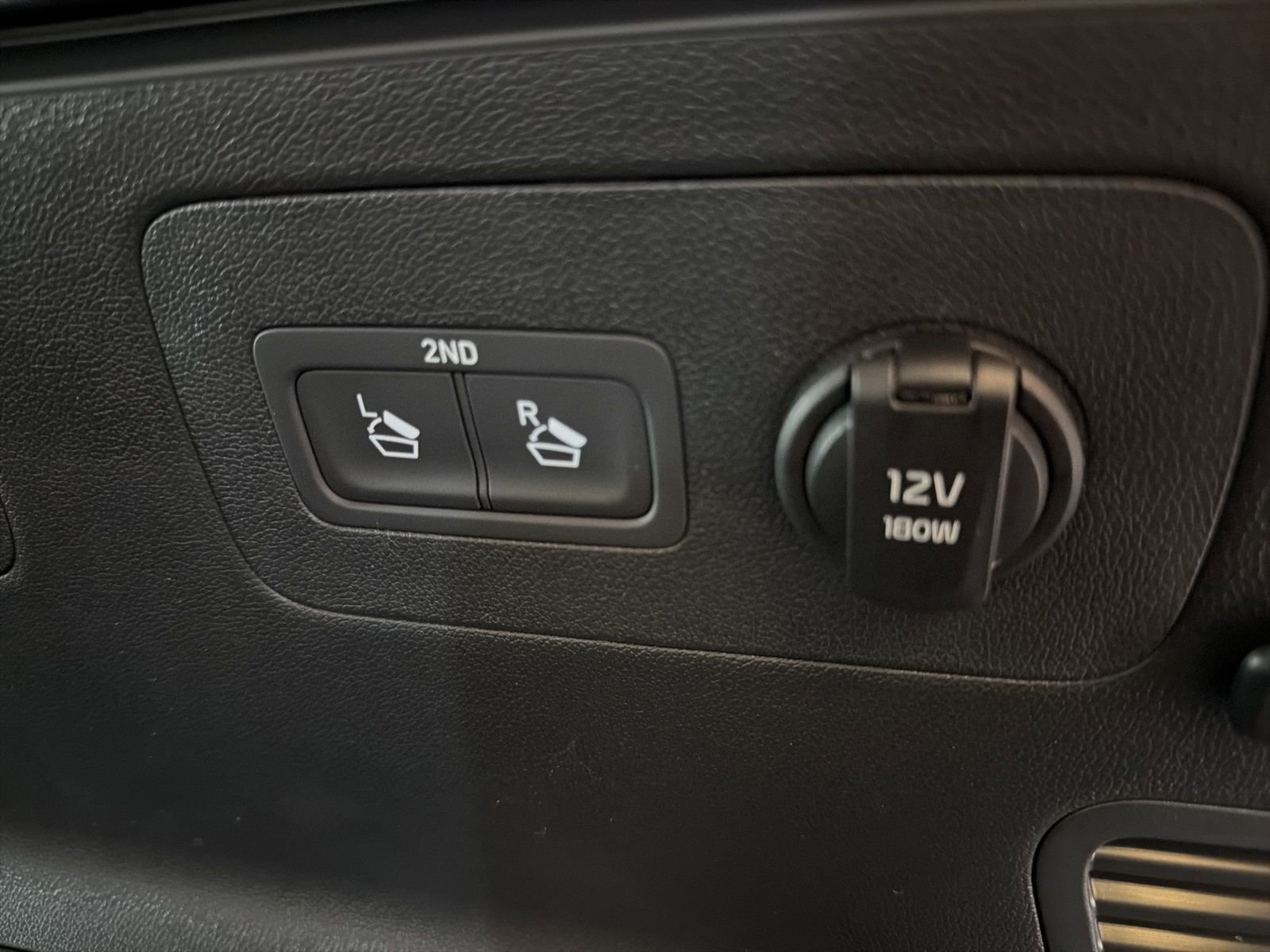 New 2026 Kia Sorento EX AWD/4WD image 13