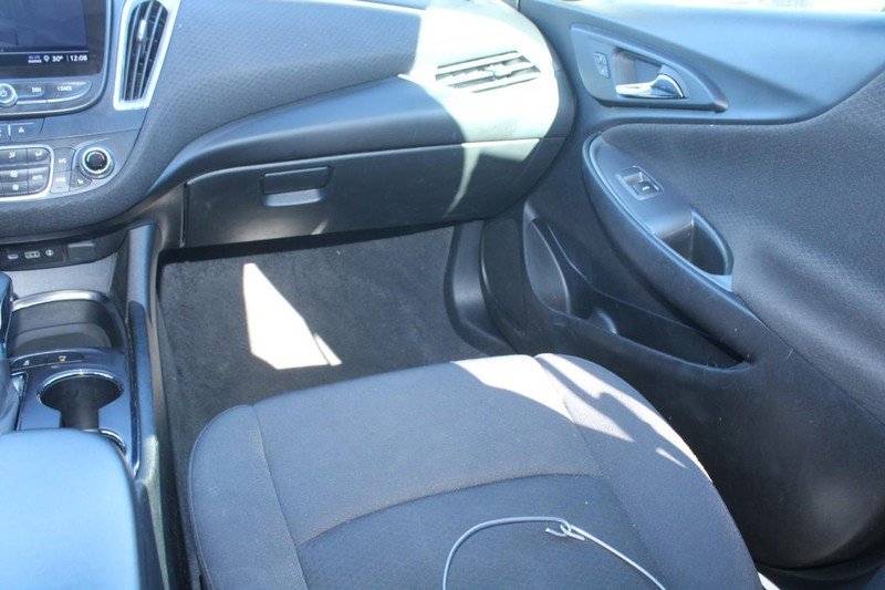 Used 2024 Chevrolet Malibu LT image 16