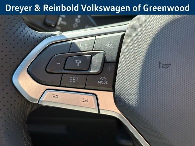 New 2026 Volkswagen Tiguan SE R-Line FWD image 14