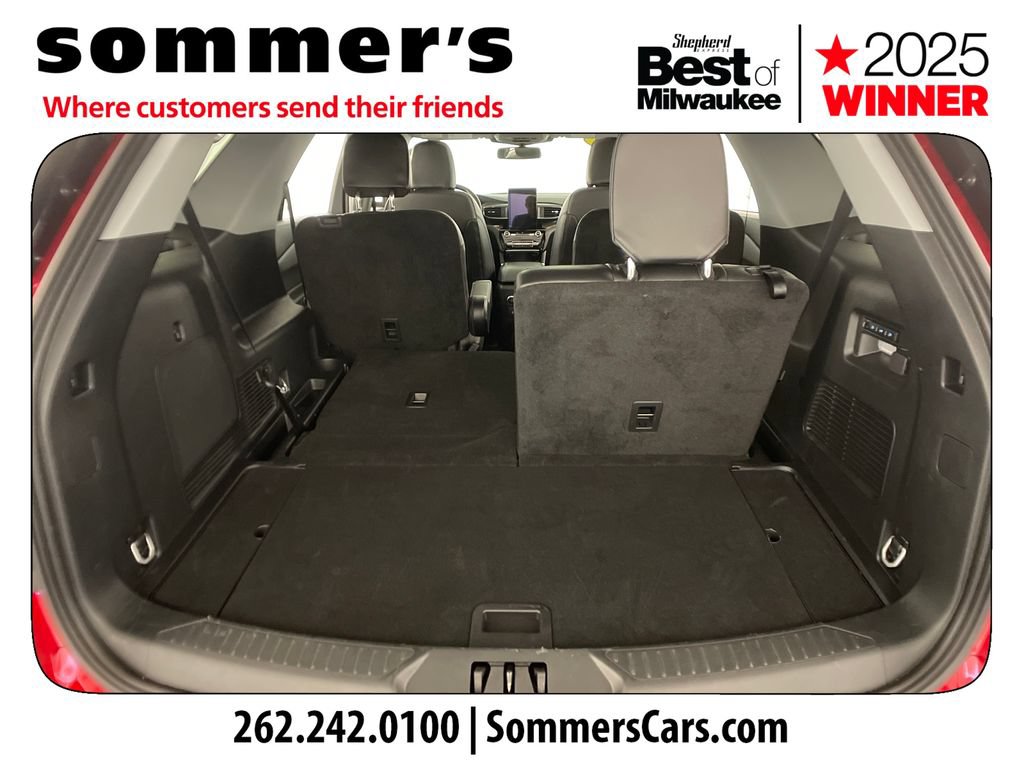 Used 2024 Ford Explorer Limited w/ Limited Technology Package AWD/4WD image 28