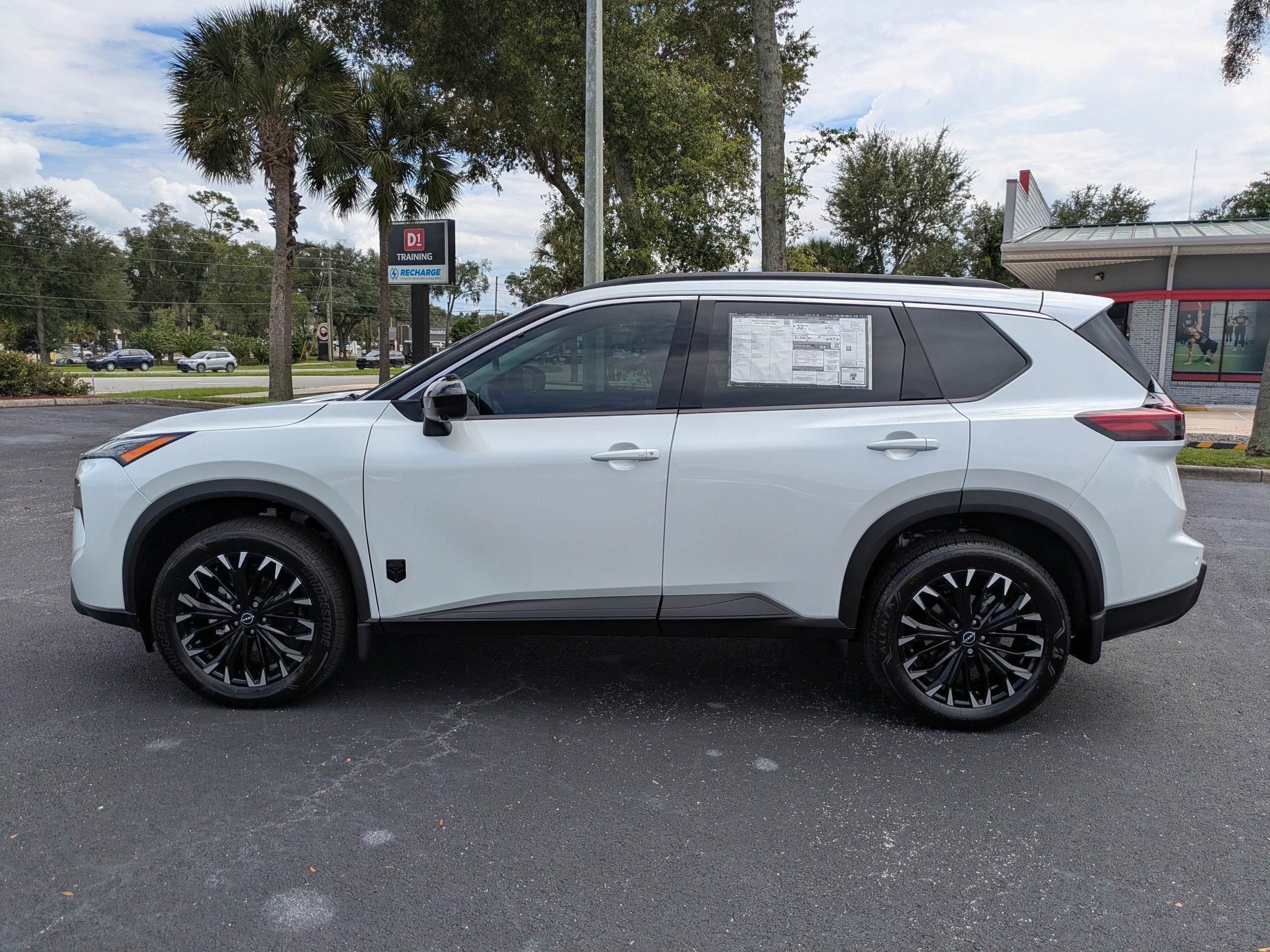 New 2026 Nissan Rogue Dark Armor FWD image 7