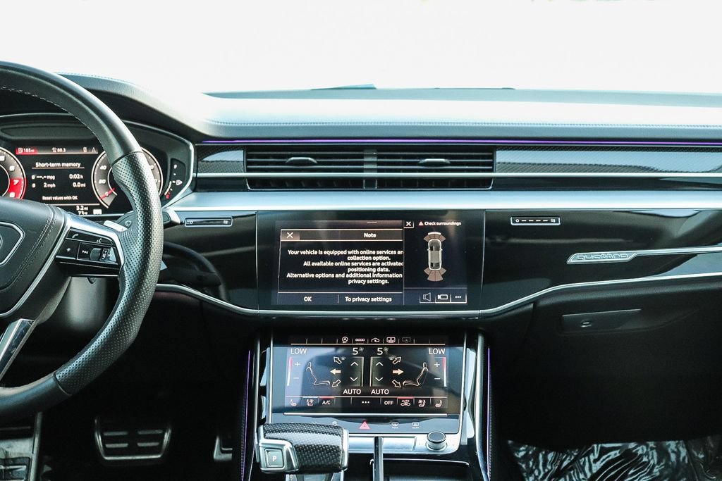 Used 2022 Audi S8 AWD/4WD image 15