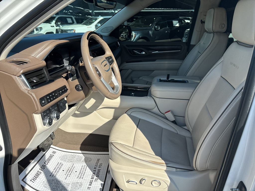 Certified 2024 GMC Yukon XL Denali w/ Advanced Technology Package AWD/4WD image 14