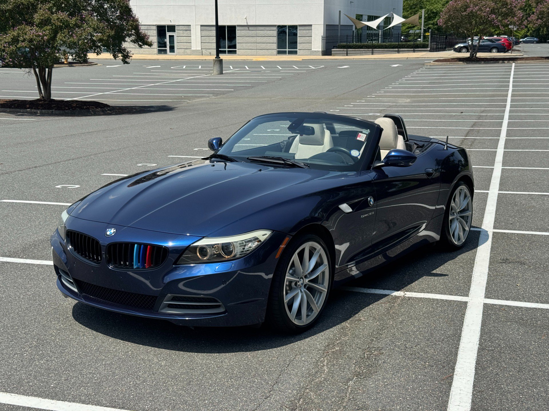 Used 2011 BMW Z4 sDrive35i RWD image 28