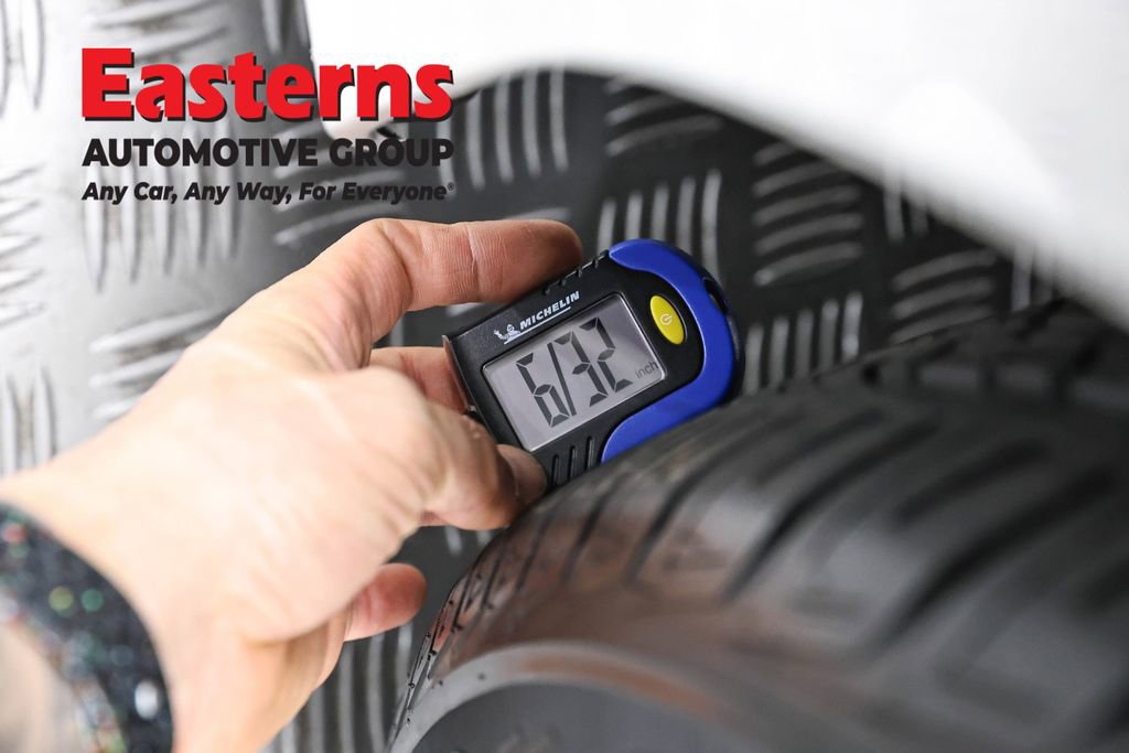 Used 2020 Toyota Camry LE image 28