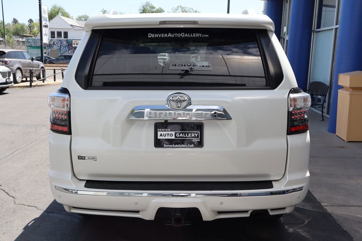 Used 2015 Toyota 4Runner Limited AWD/4WD image 4