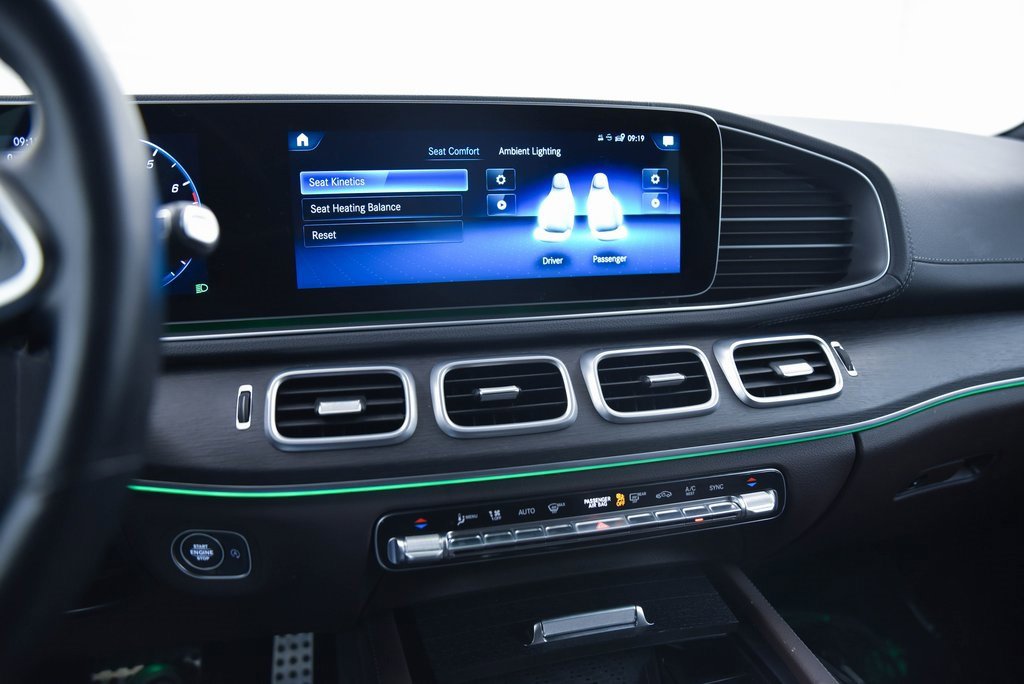 Used 2022 Mercedes-Benz GLS 450 4MATIC image 23