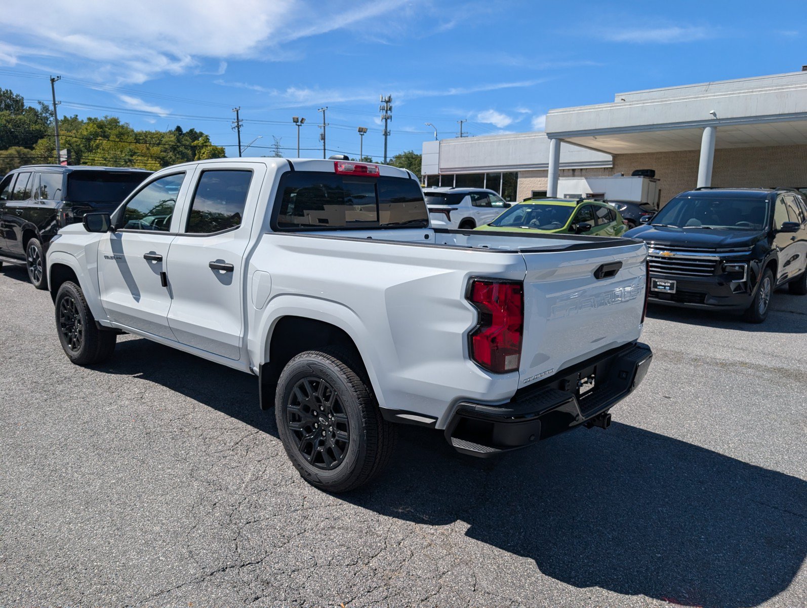 New 2026 Chevrolet Colorado W/T w/ WT Custom Package RWD image 2