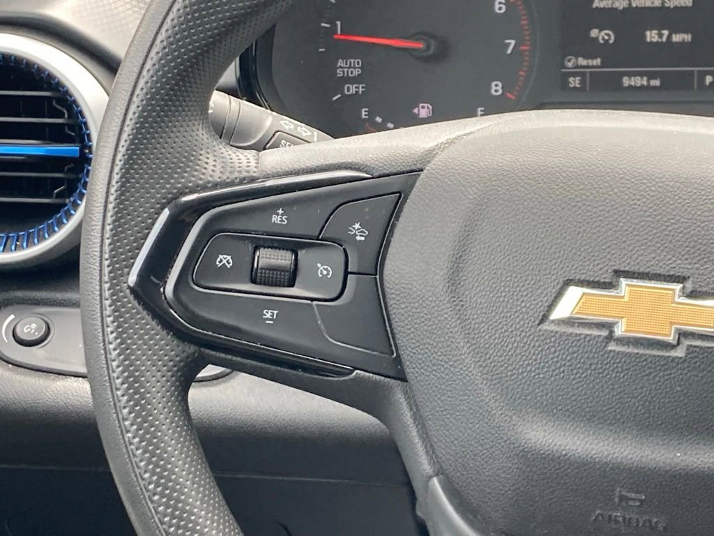 Used 2024 Chevrolet Trax LS w/ LS Convenience Package FWD image 12