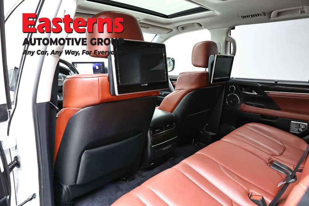 Used 2018 Lexus LX 570 4WD w/ Luxury Package image 25