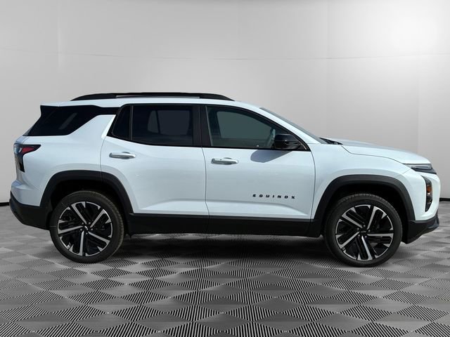 New 2026 Chevrolet Equinox RS w/ Convenience Package III AWD/4WD image 6