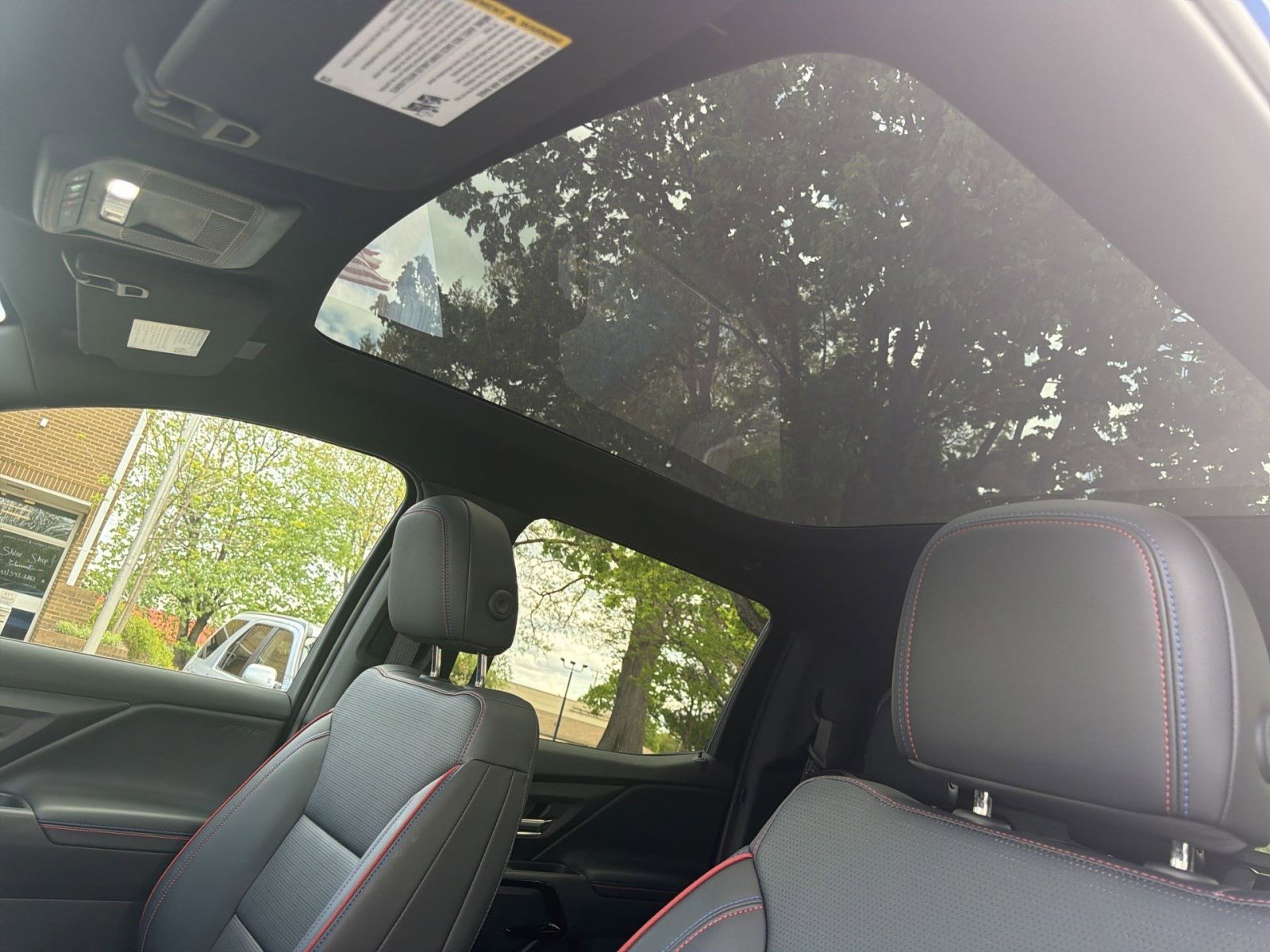 Used 2025 Chevrolet Silverado EV RST image 32