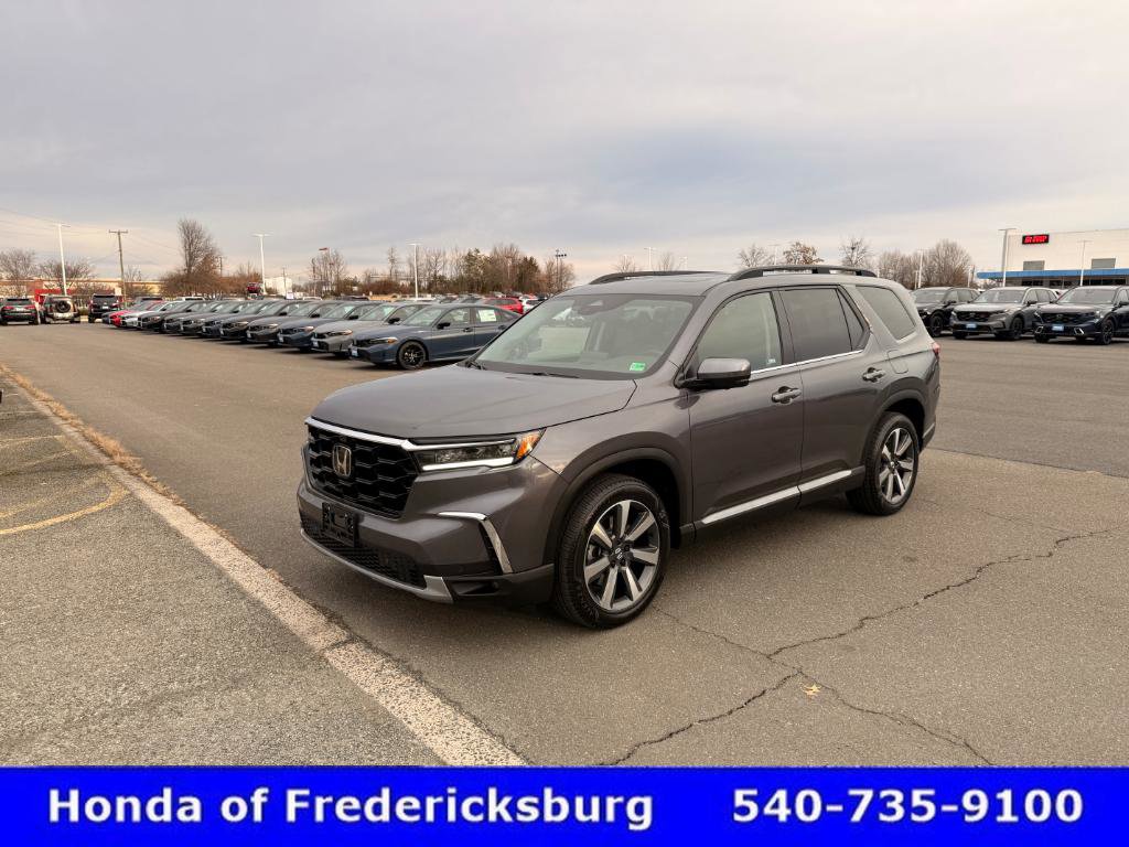 Certified 2025 Honda Pilot Elite video 2
