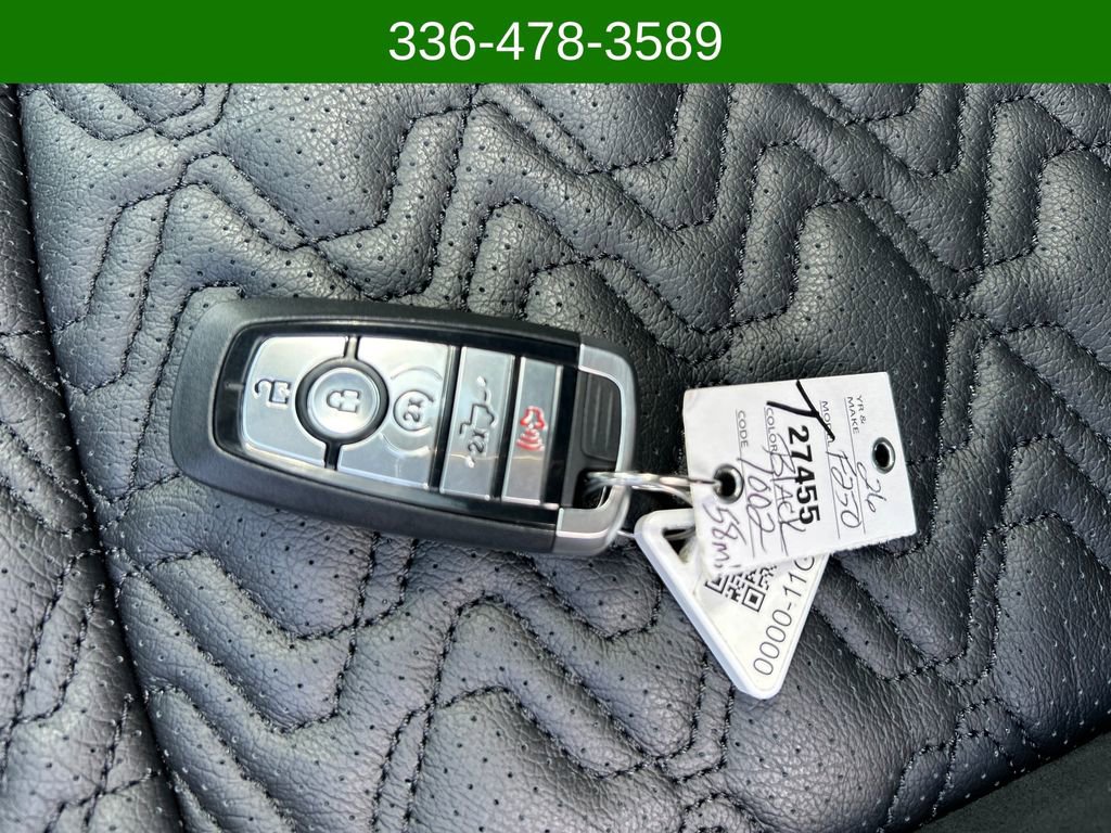 New 2026 Ford F250 Lariat w/ Black Appearance Package image 28