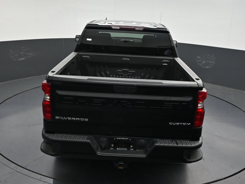 Used 2024 Chevrolet Silverado 1500 Custom RWD image 18