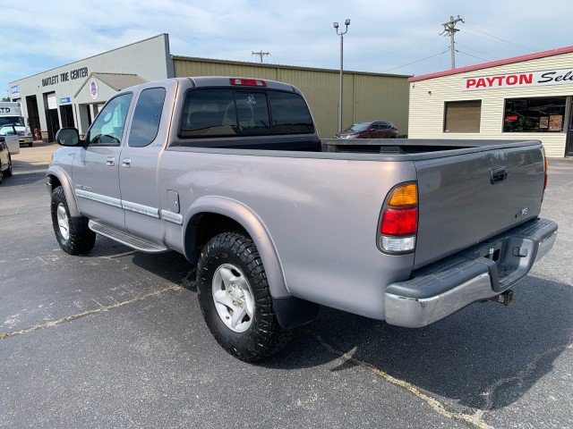 Used 2002 Toyota Tundra Limited AWD/4WD image 2