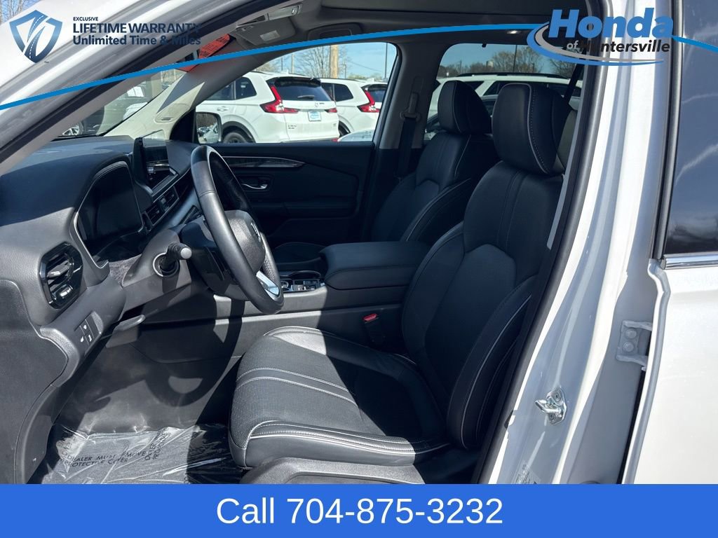 Used 2023 Honda Pilot Elite image 21