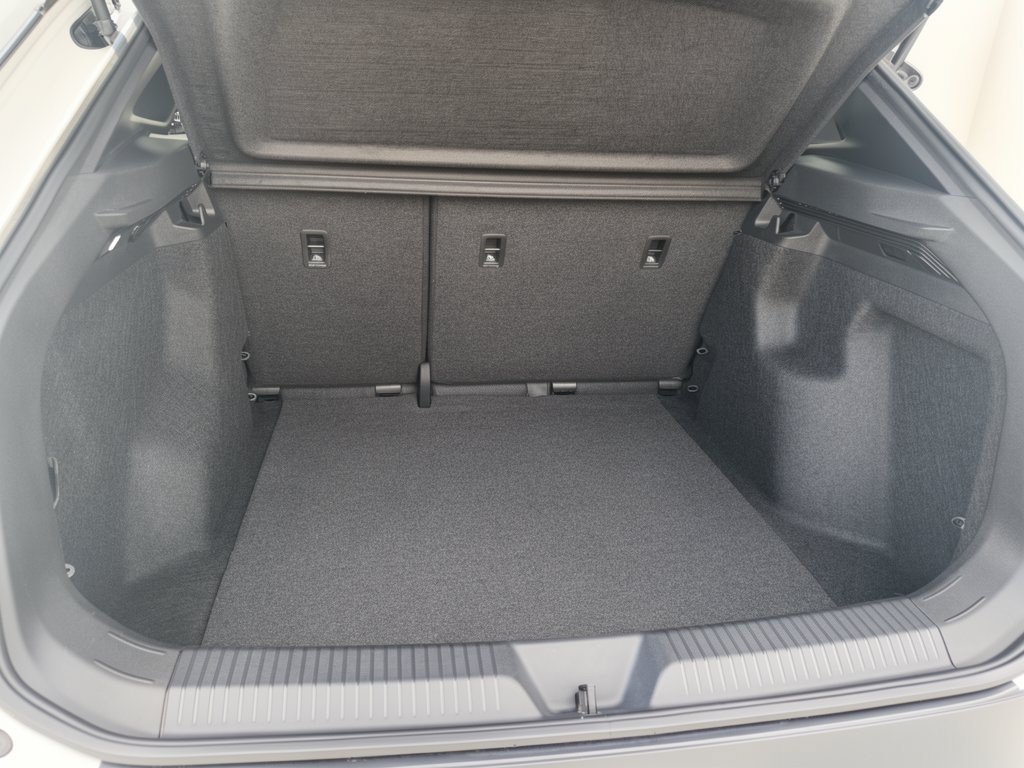Certified 2023 Volkswagen ID.4 2WD image 27