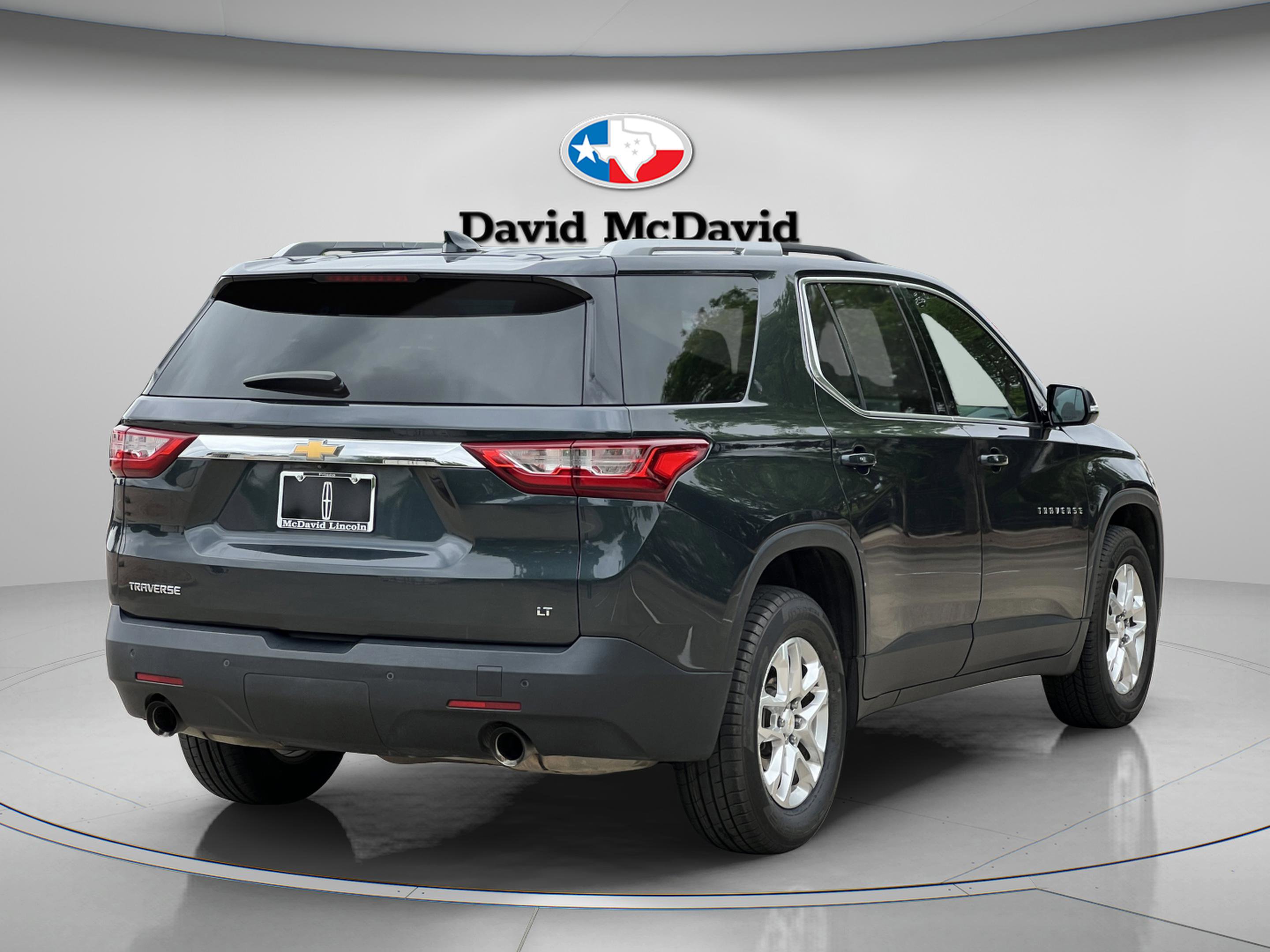 Used 2018 Chevrolet Traverse LT image 7