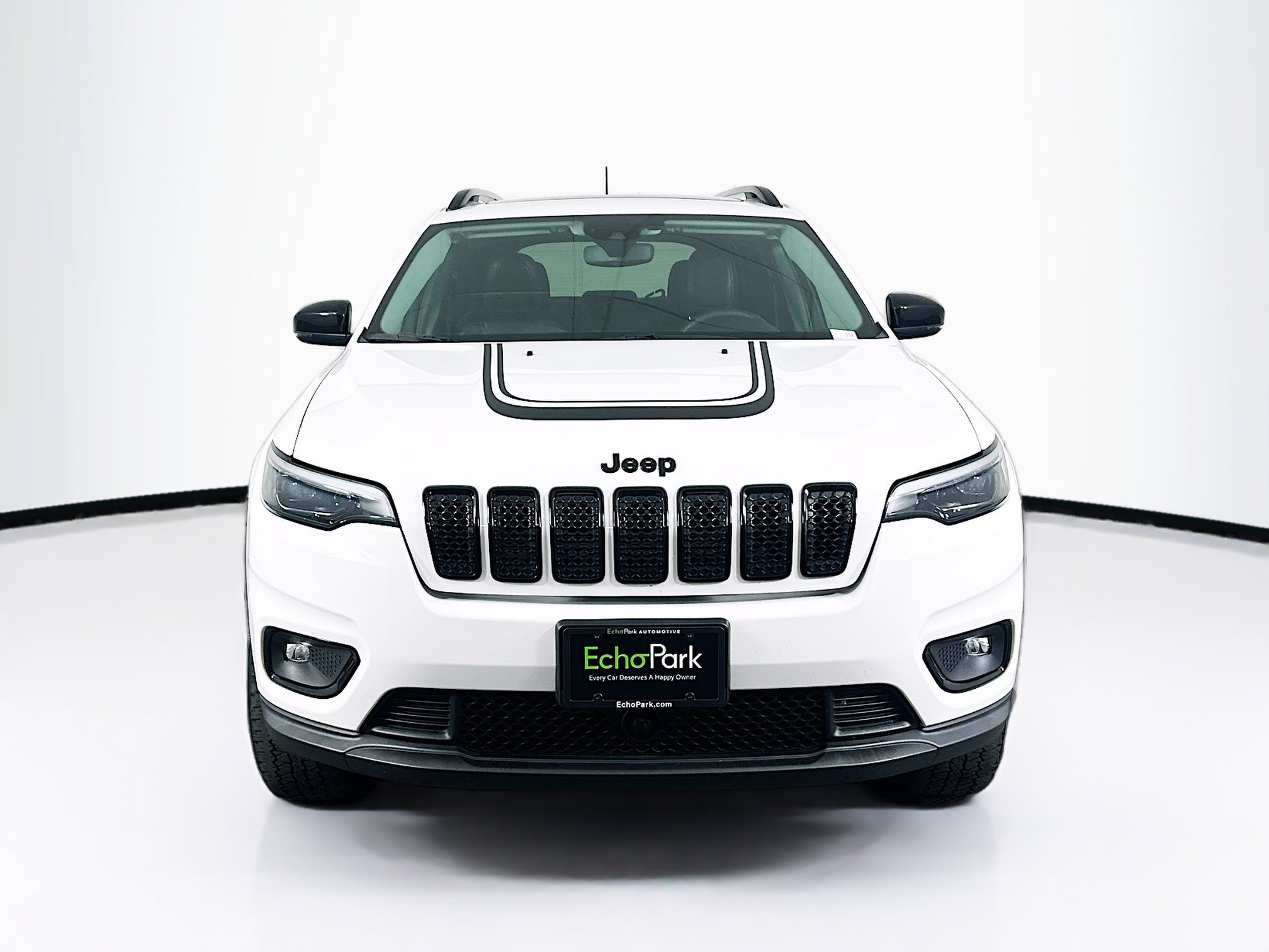 Used 2022 Jeep Cherokee Latitude w/ Sun & Sound Group AWD/4WD image 2