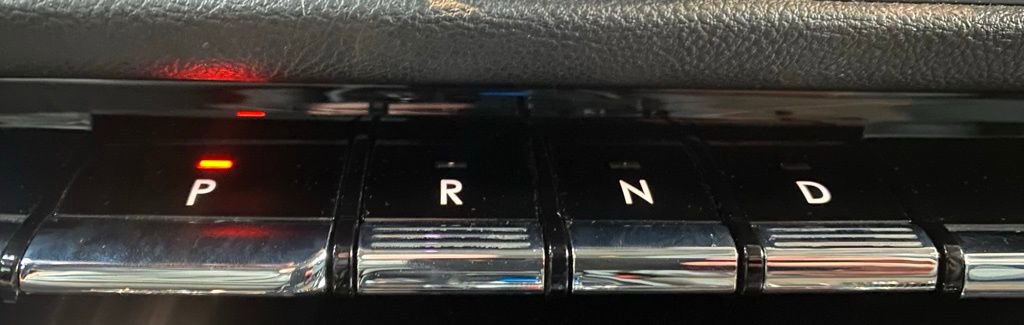 Used 2020 Lincoln Corsair Standard w/ Premium Package image 18