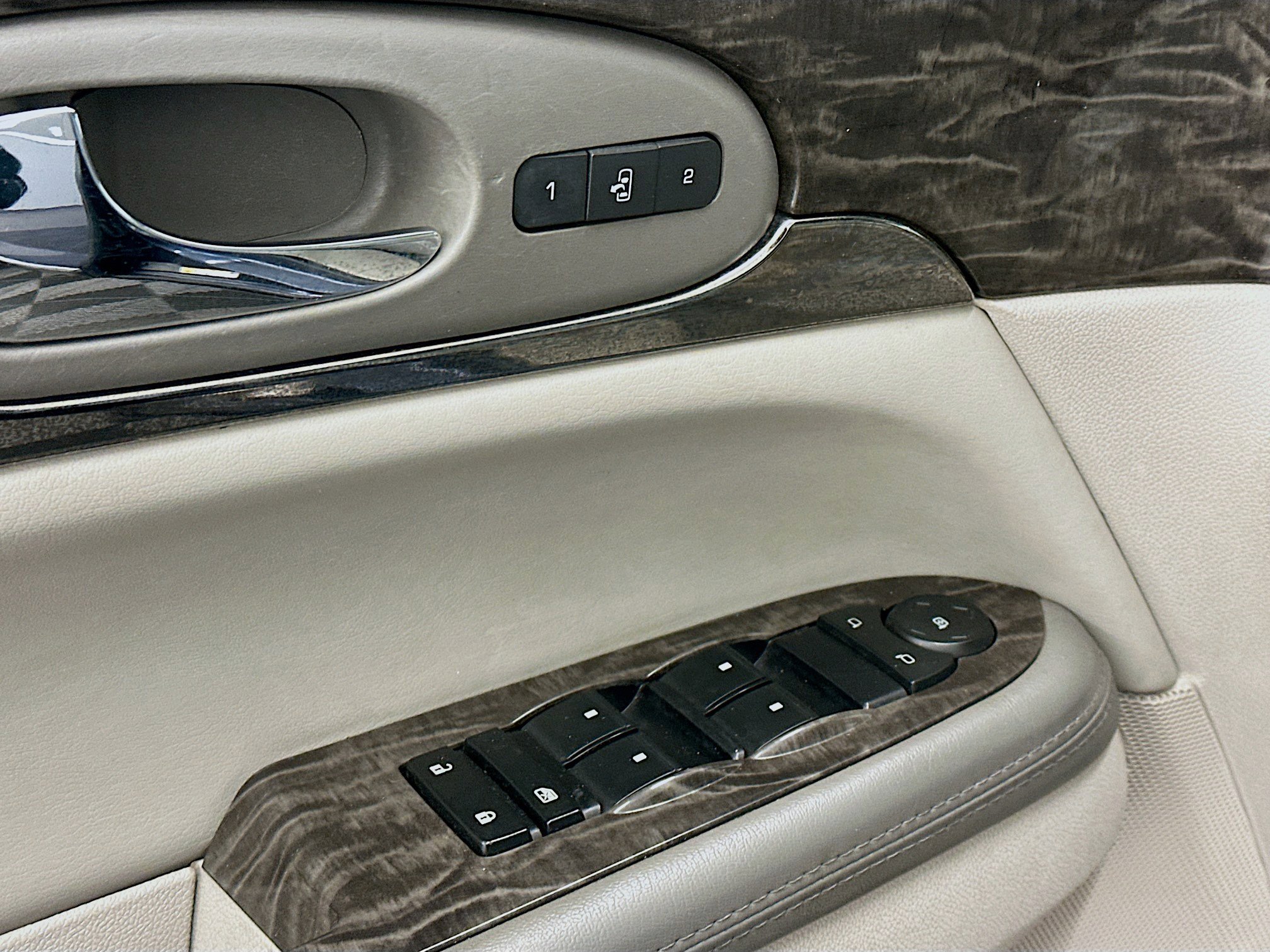 Used 2013 Buick Enclave Leather image 15