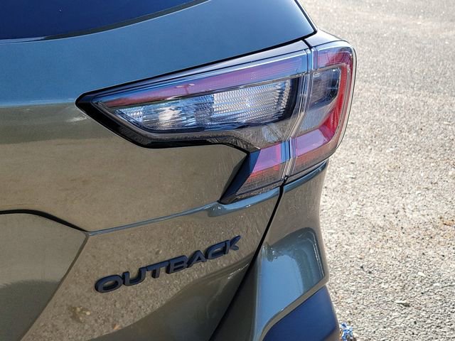 Used 2025 Subaru Outback Onyx Edition AWD/4WD image 7