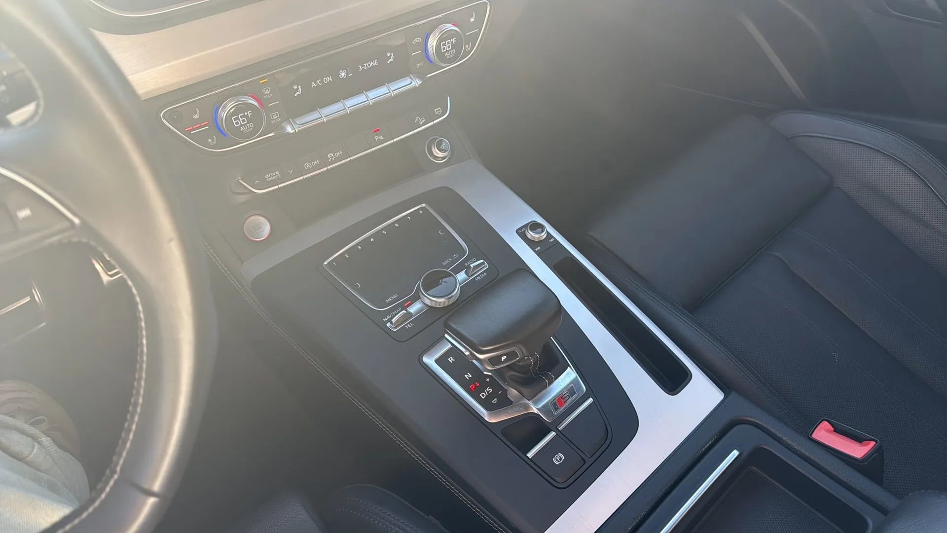 Used 2018 Audi SQ5 Prestige w/ Prestige Package AWD/4WD image 12