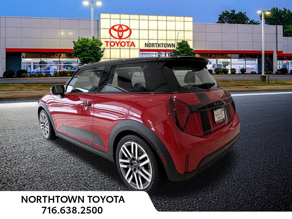 Used 2025 MINI Cooper S image 3