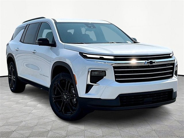 New 2025 Chevrolet Traverse LT w/ Driver Confidence Package